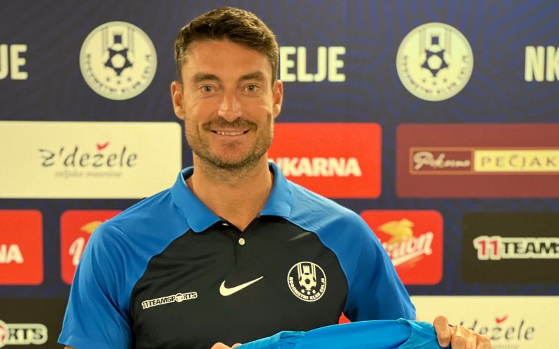393-1-riera.png