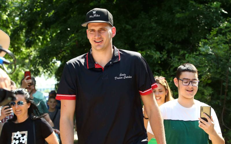 jokic 23 pm.jpg