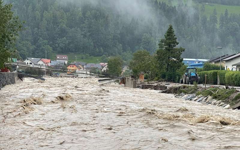 mezica poplave meza.jpg