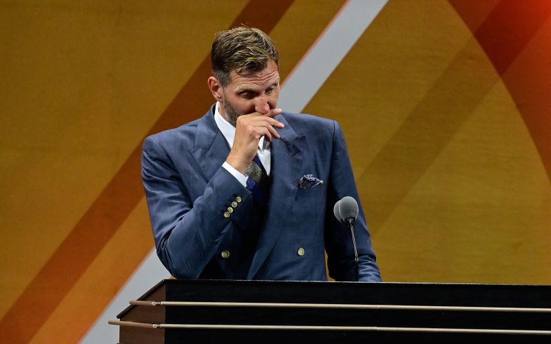 dirk nowitzki pm.jpg