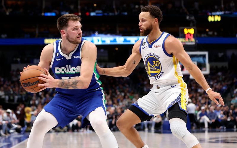dončić curry.jpg