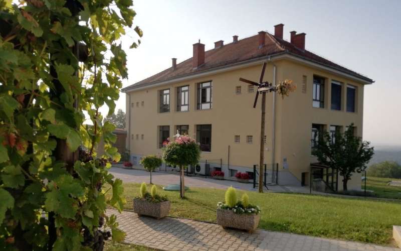 Kog, šola, slab signal