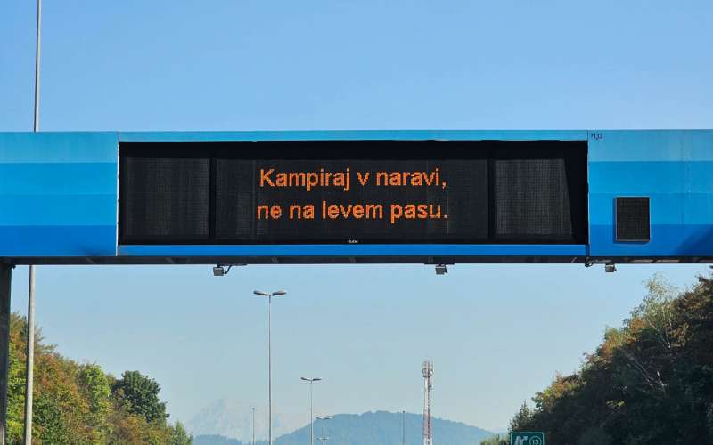 avtocestni-napisi-z-dušo