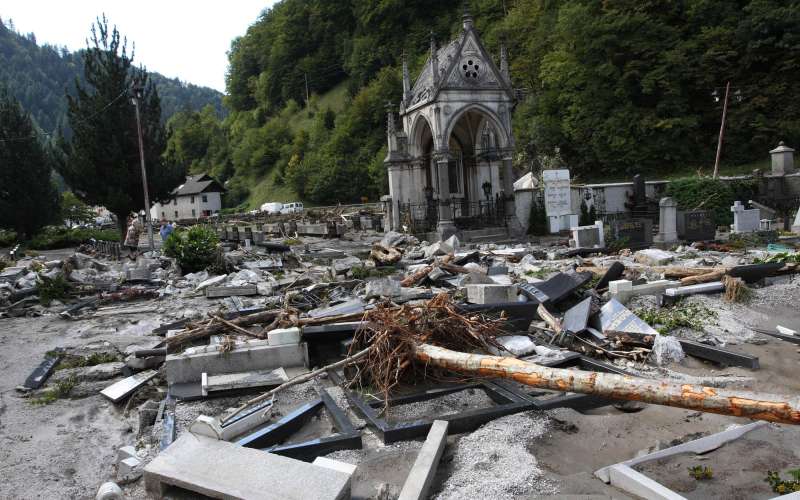poplave, železniki