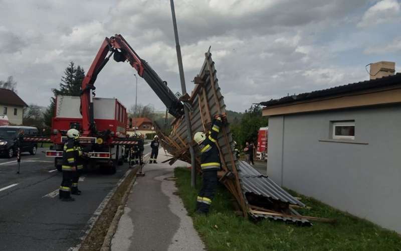 podrta streha, kirschentheuer.jpg