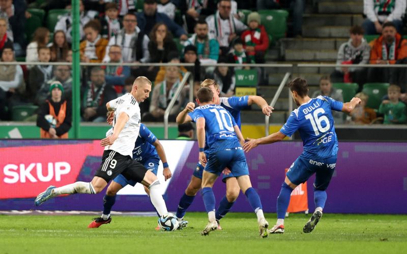 blaz kramer legia.jpg