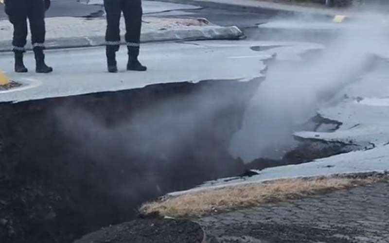 tla, cesta, grindavik.jpg