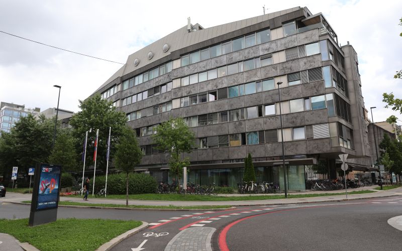 rtv slovenija rtvs pl.jpg