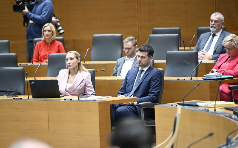 Jani Prednik Maira Hot
