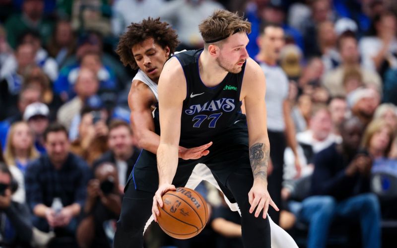 doncic dallas.jpg