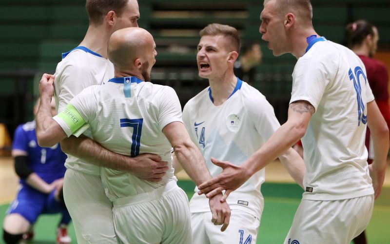 slovenija futsal af.JPG