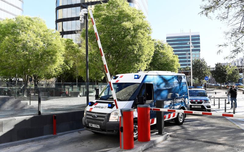 policija barcelona.jpg
