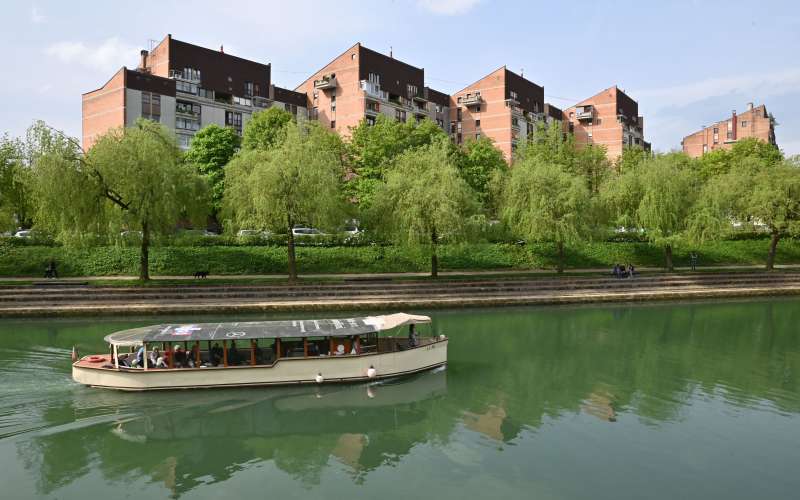 Ljubljana, Ljubljanica, stanovanje, barka