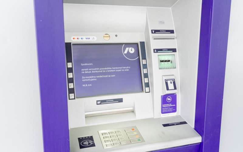 bankomat, veržej