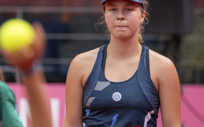 veronika erjavec.jpg