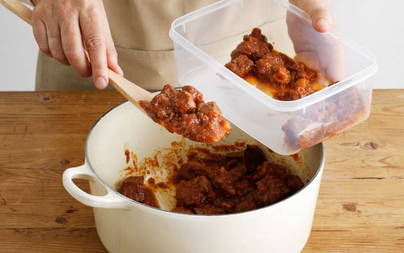 tupperware.jpg