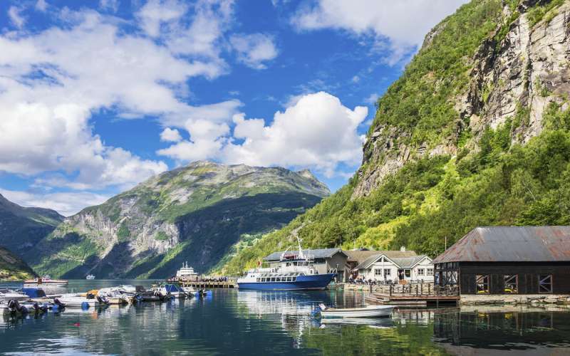dežela-fjordov-norveška.jpg