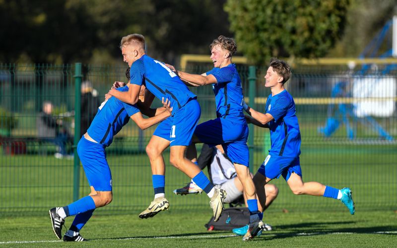 slovenija u17 ac.jpg