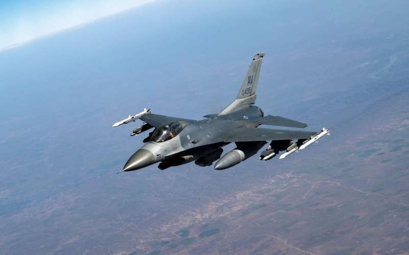 F-16