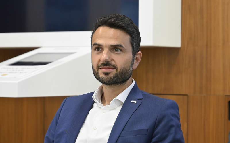 Matej Tonin