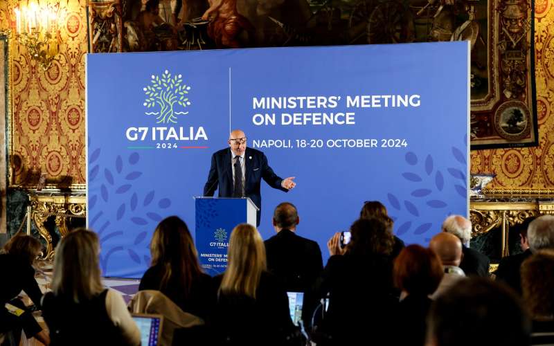 srečanje obrambnih ministrov skupine G7