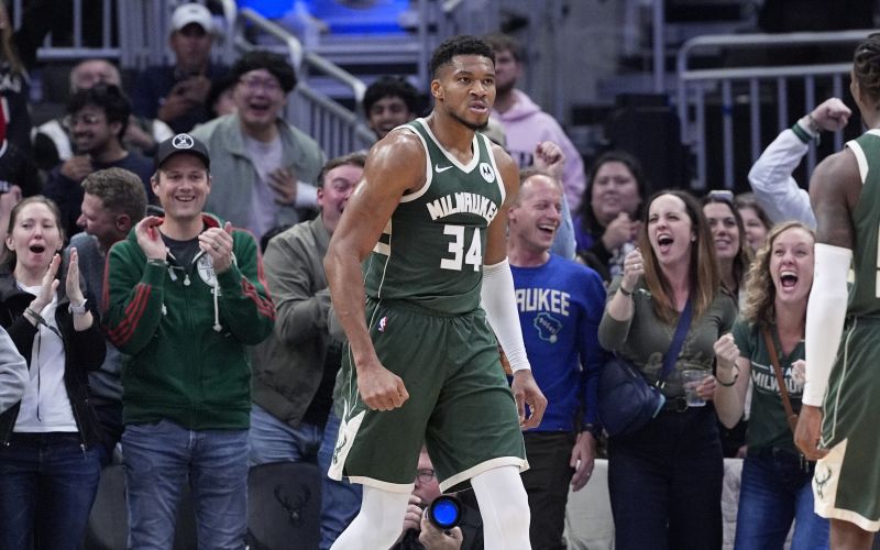 Giannis Antetokounmpo