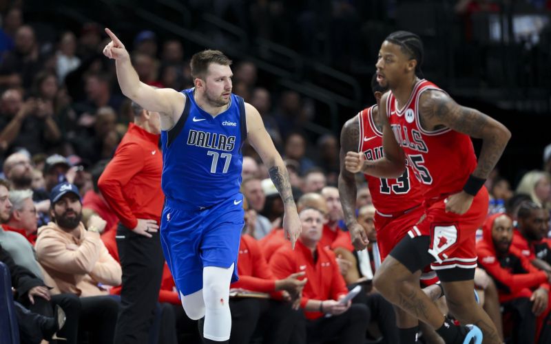 doncic dallas chicago.jpg