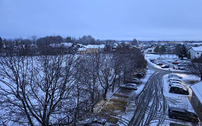 simbolična, sneg