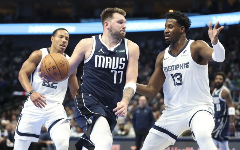 luka doncic dallas memphis pm.jpg