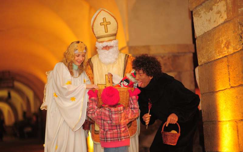 Miklavž, angel in parkelj