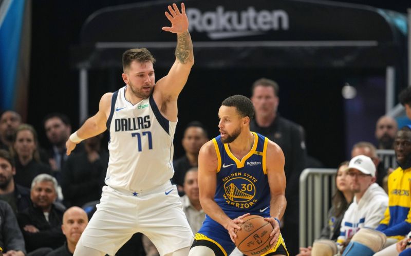 doncic currry.jpg