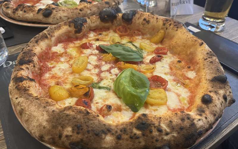spizza, bratislava