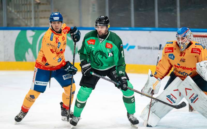 olimpija hokej asiago pance fram 24 af.jpg