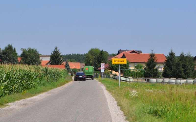 1534329327_mv-cesta_brunsvik.jpg