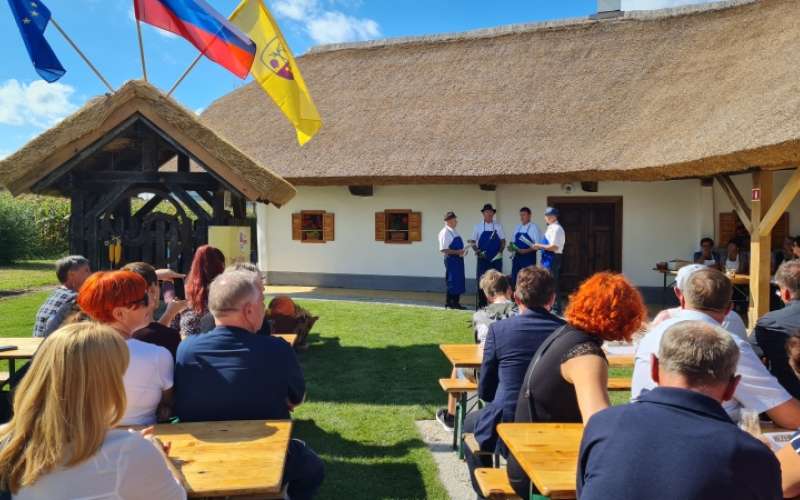 1632405248_sd-otvoritev_simoničeve_domačije.jpg