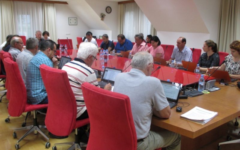 1528880294_em_kanalizacija_videm.jpg