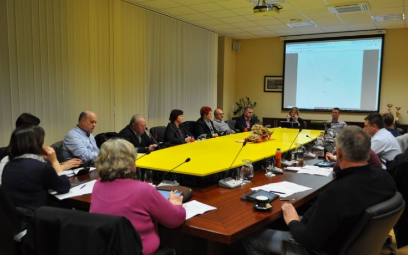 1574690545_mv-seja_majsperk_november_1.jpg