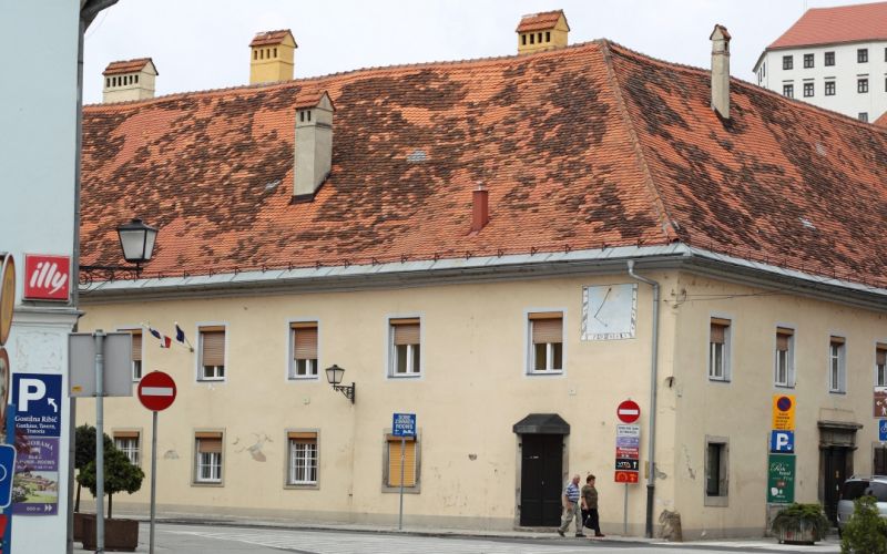 1465821301_cg_glasbena_sola_streha.jpg