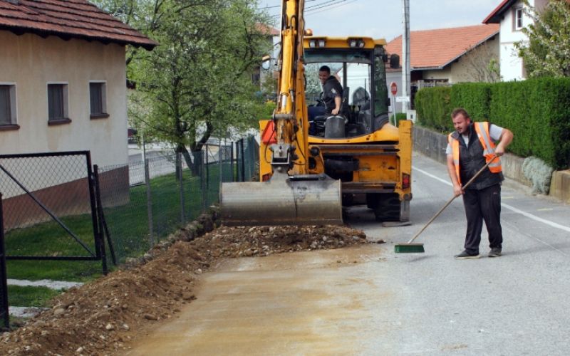 1492594054_mg_sveti_andraz_opticni_kabel.jpg