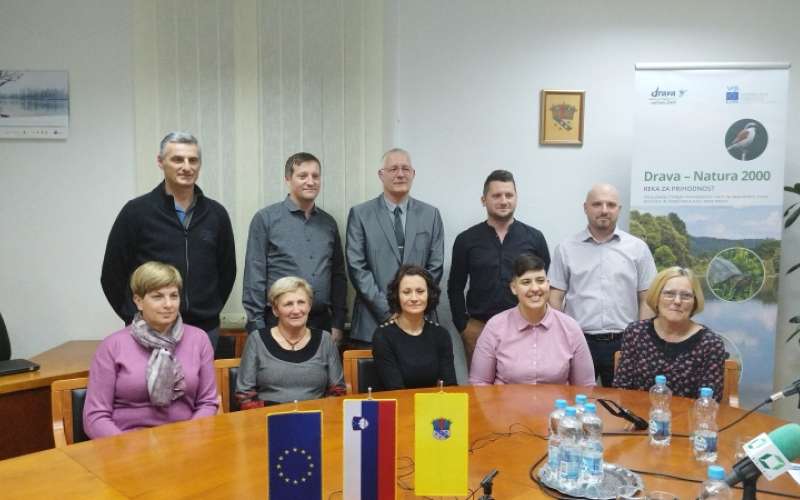 1671647214_mh-konstitutivna_seja_sredisče.jpg