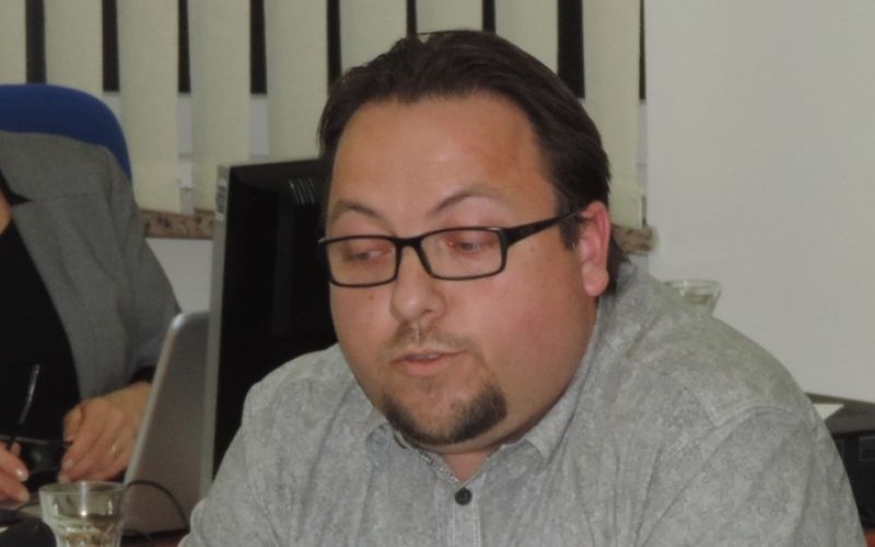 1553176783_mh-gregor_zmazek.jpg