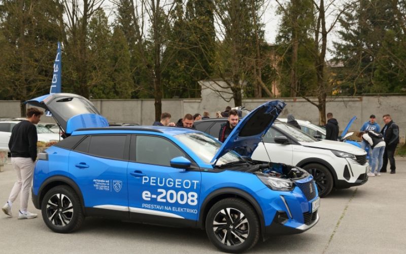 1649083944_cg_strojna_donacija_peugeot_1.jpg