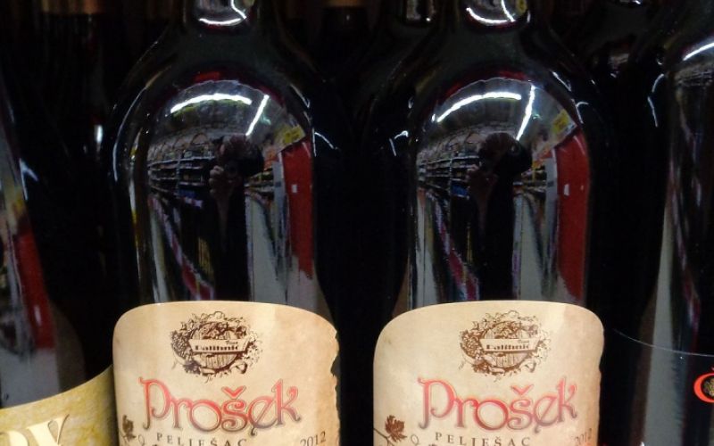 1627914345_prosek.jpg