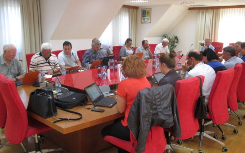 1527170975_em_seja_videm.jpg