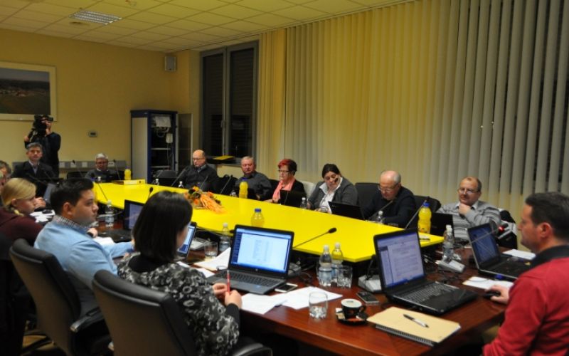 1485943120_mv-seja_majsperk_januar.jpg
