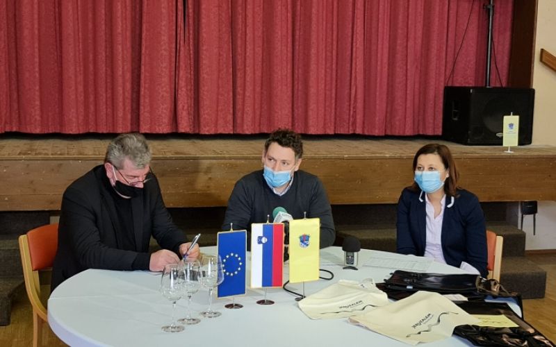 1611239530_kg_sredisče_tiskovna_jd.jpg