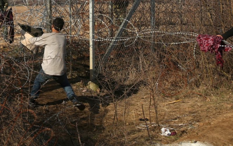 1583425812_migranti_v_grčiji_-_reuters.jpeg