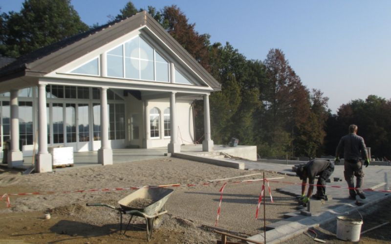 1540373429_em_pokopalisce_trnovska_vas.jpg