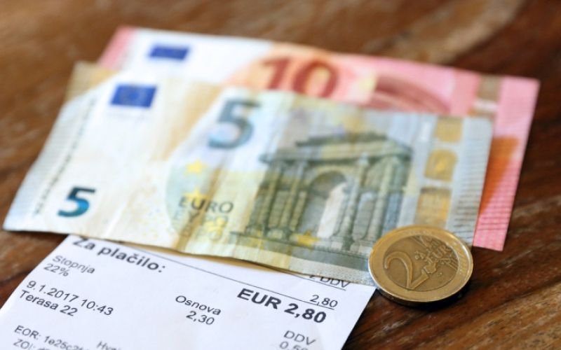 1483981581_cg_euro.jpg