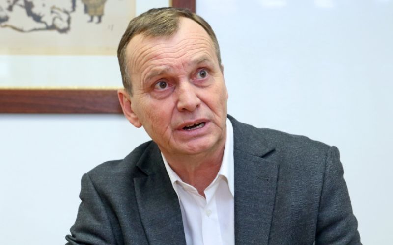 1497603868_cg_knjiznica_1.jpg
